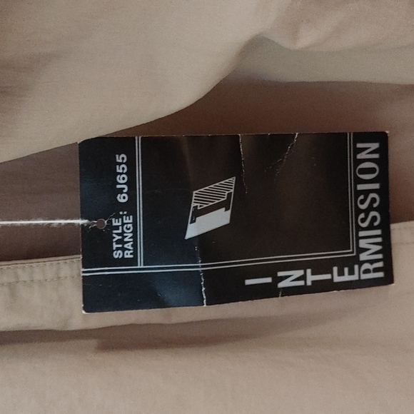 NWT Intermission Tan Trench Coat Size Medium - Picture 8 of 14